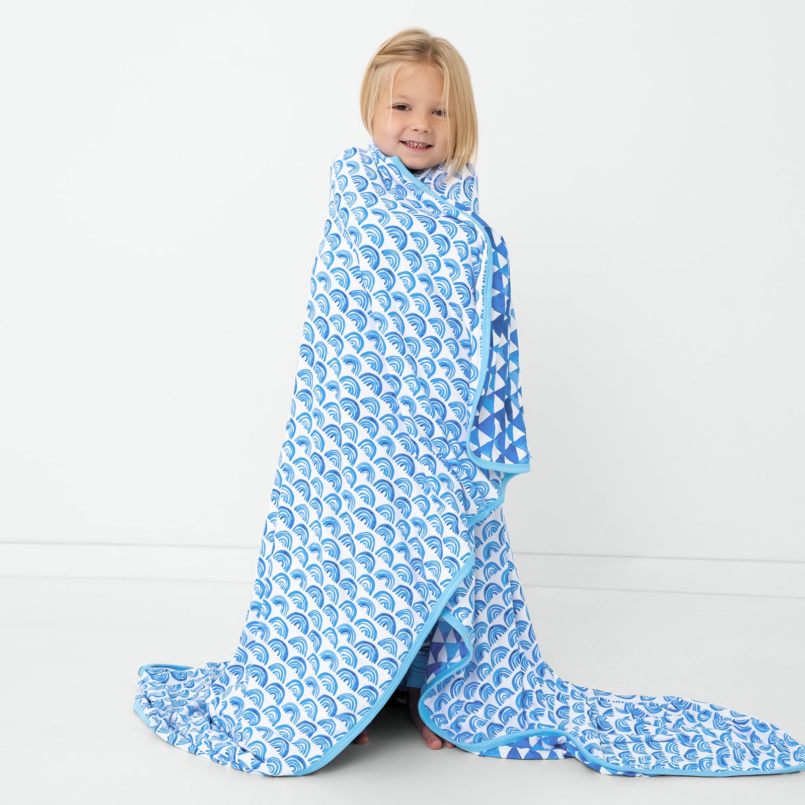 Blue Rainbows Large Cloud Blanket? - Image 2