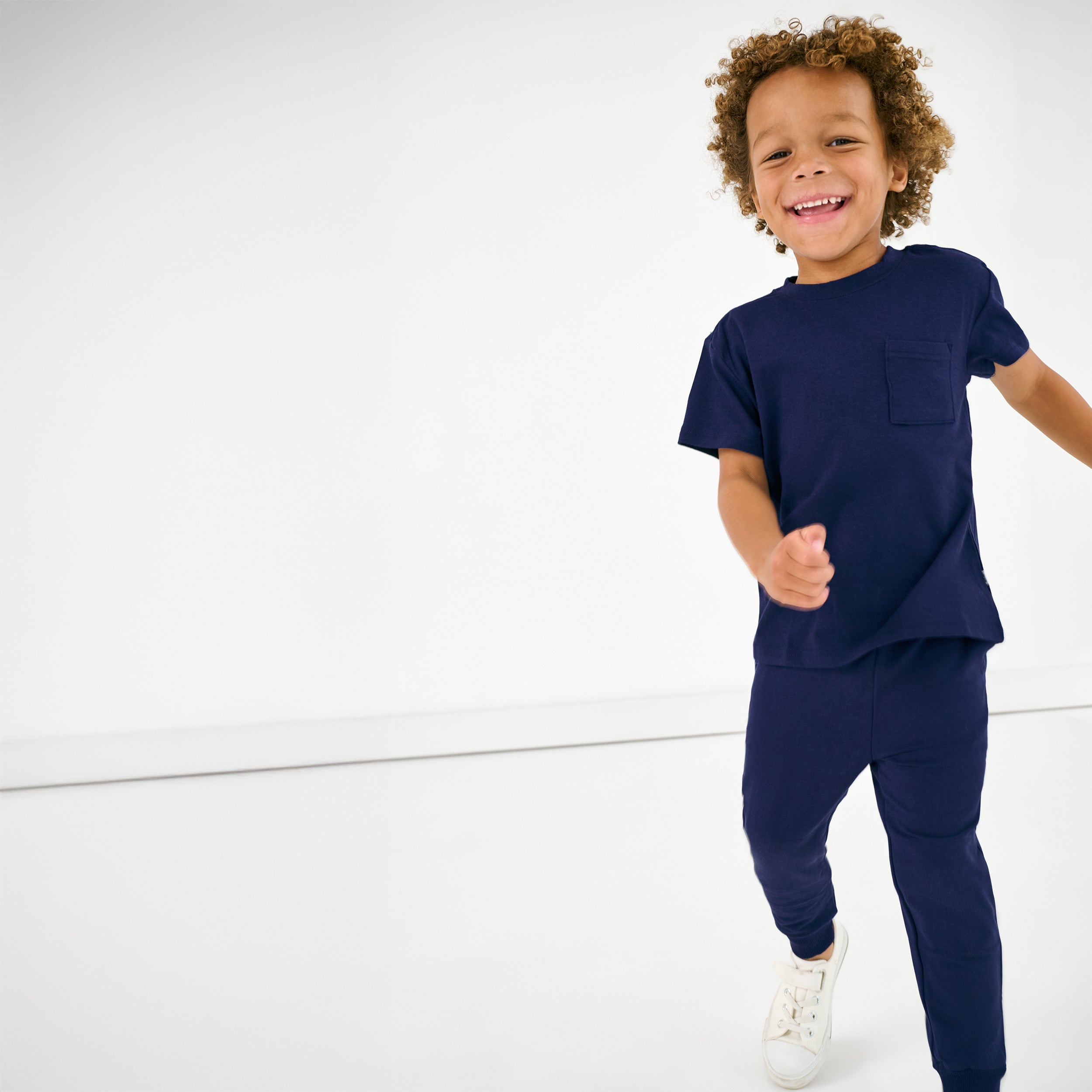 Classic Navy Short Sleeve Relaxed Pocket Tee - Image 2