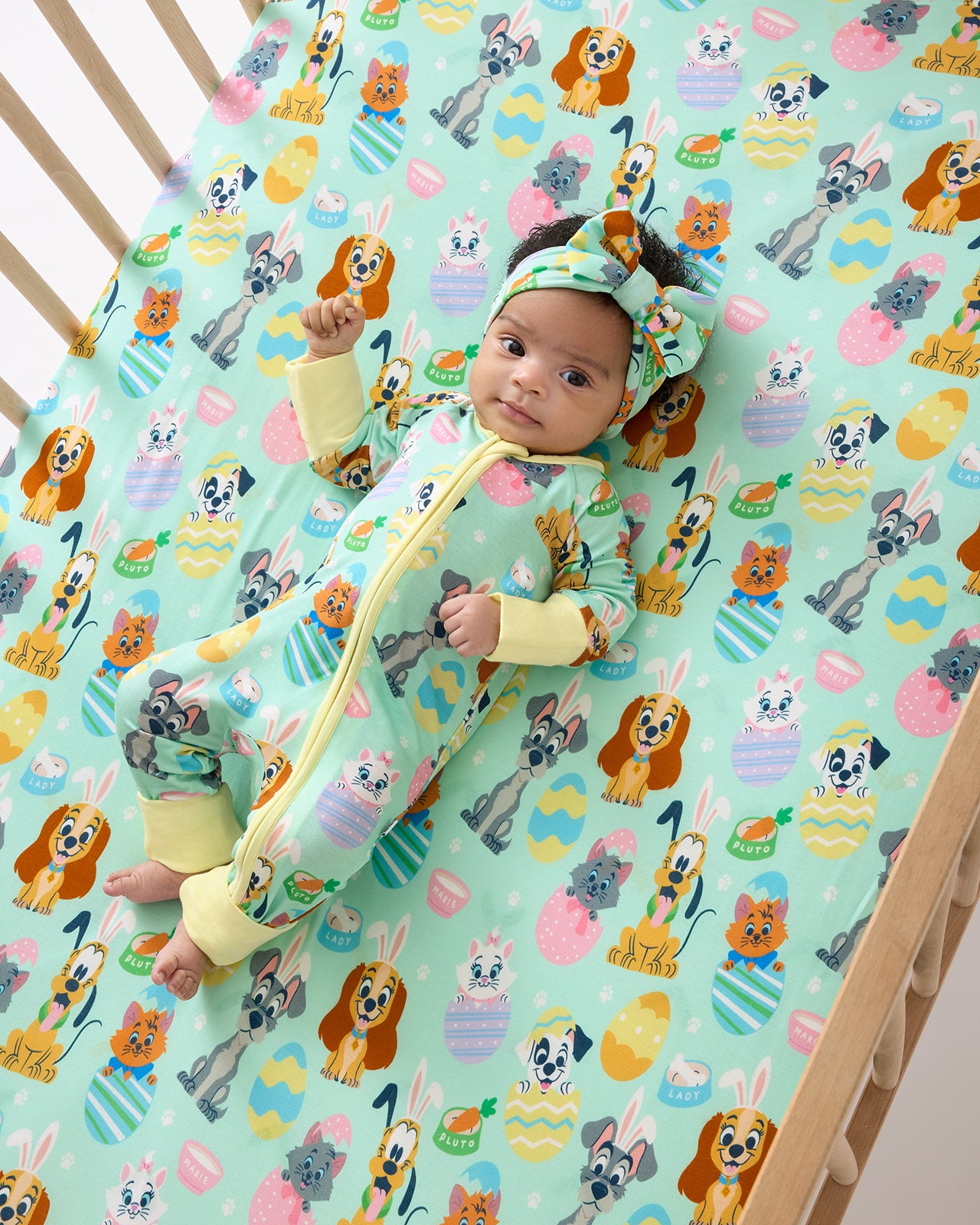 Disney Peekaboo Pets Fitted Crib Sheet - Image 2