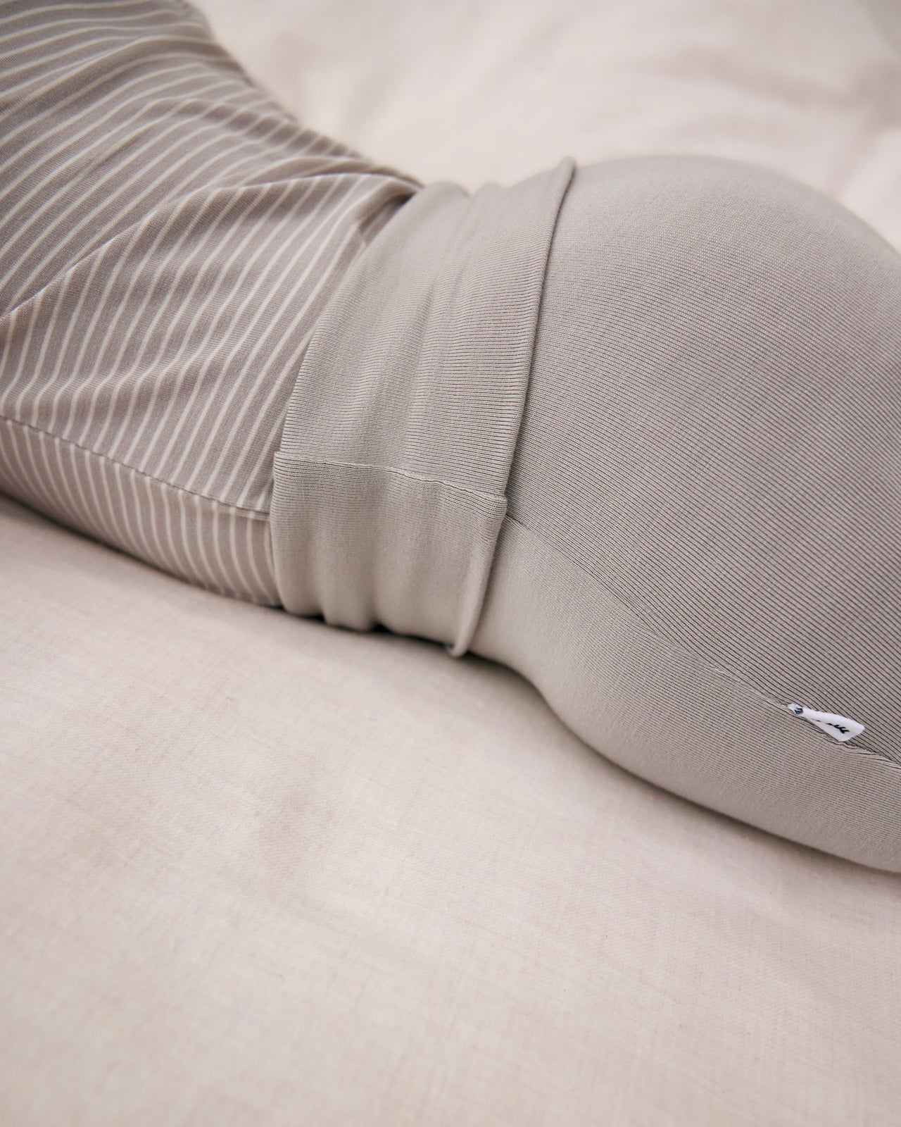 Dove Gray Fold Over Legging - Image 3