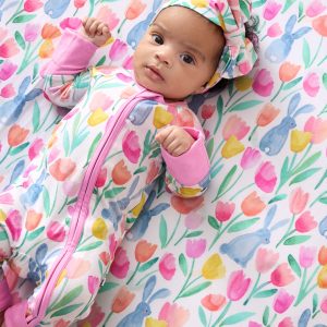 Garden Hop Fitted Crib Sheet