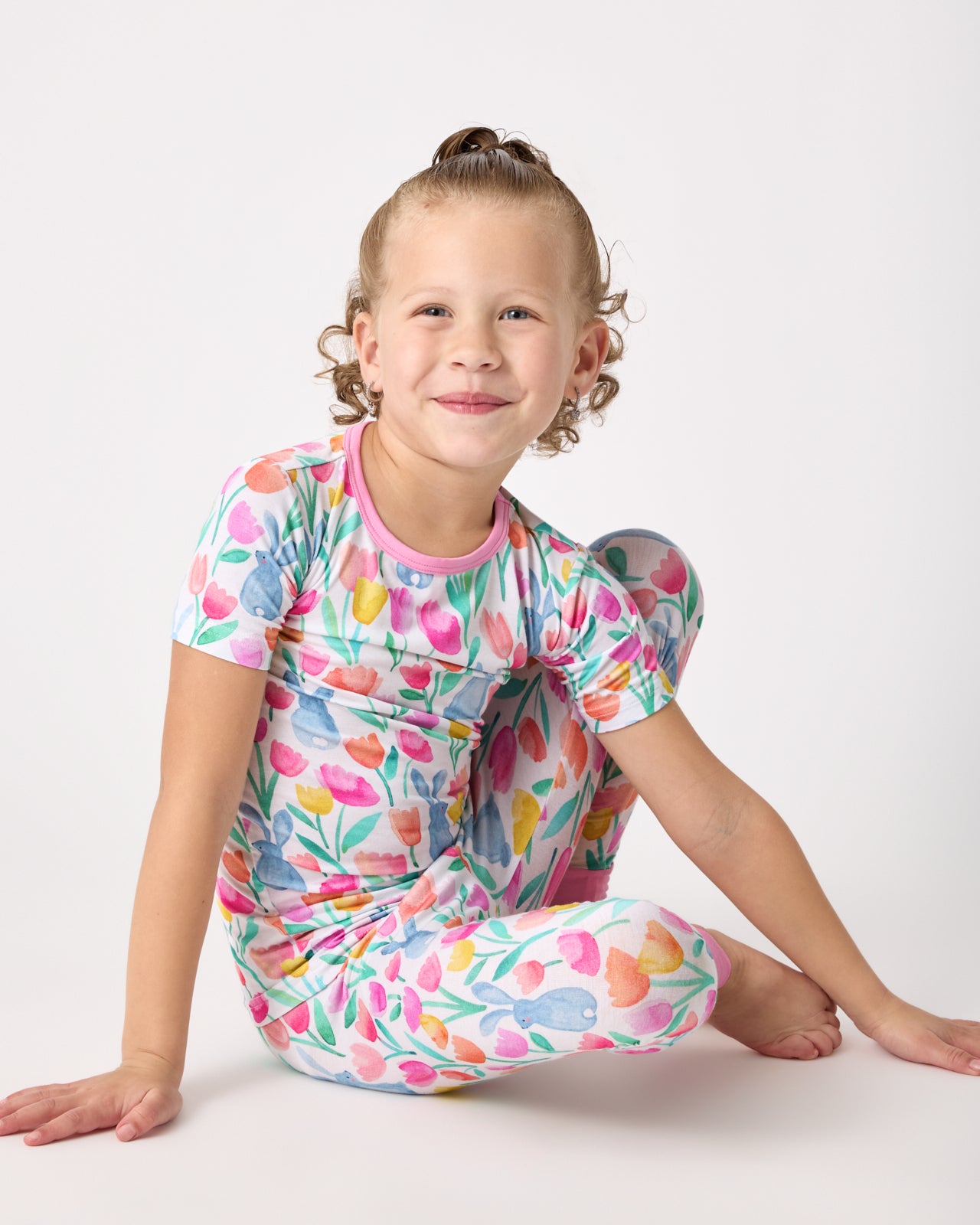 Garden Hop Two-Piece Short Sleeve Pajama Set - Image 2