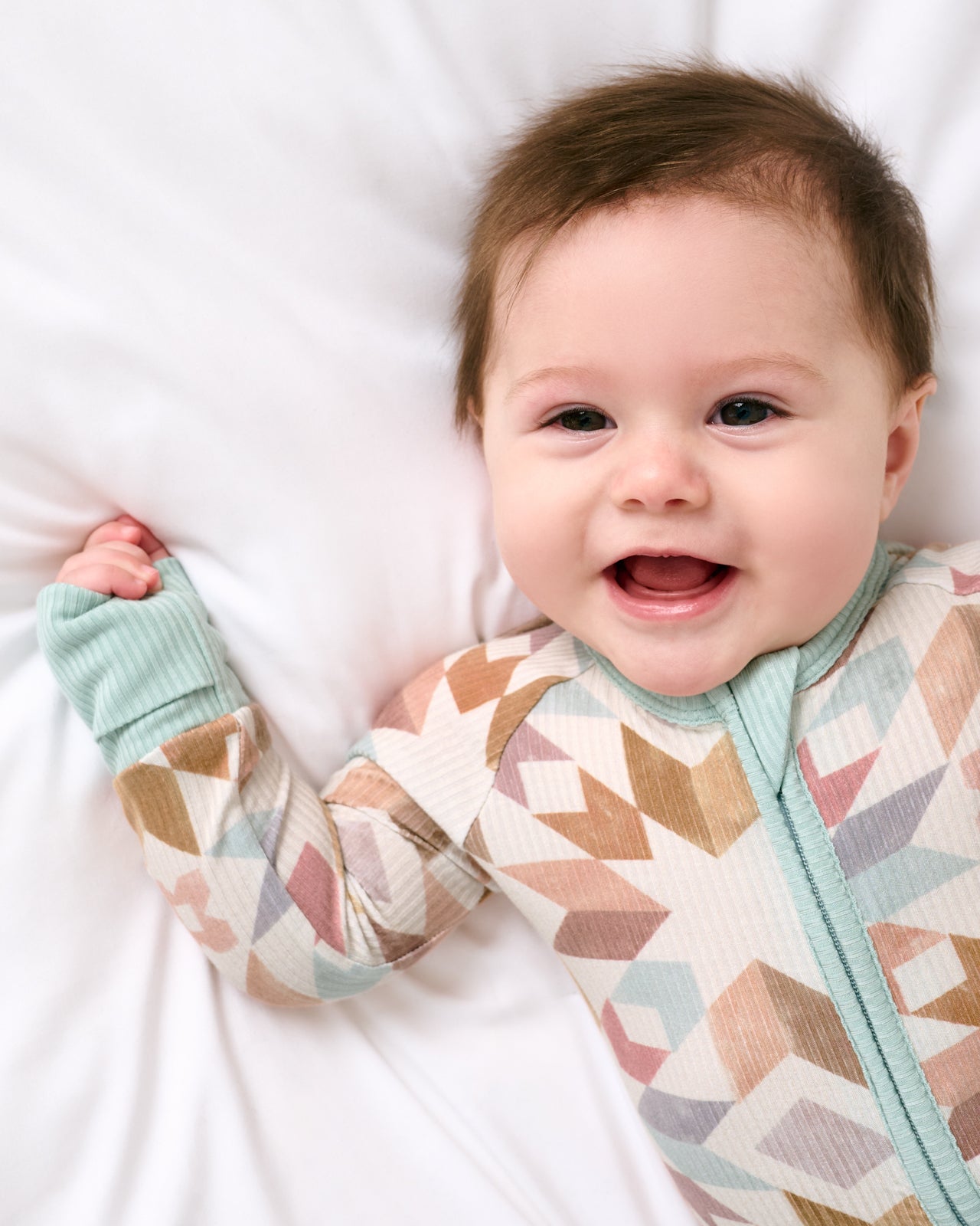 Kaleidoscope Dreams Ribbed Zippy - Image 3