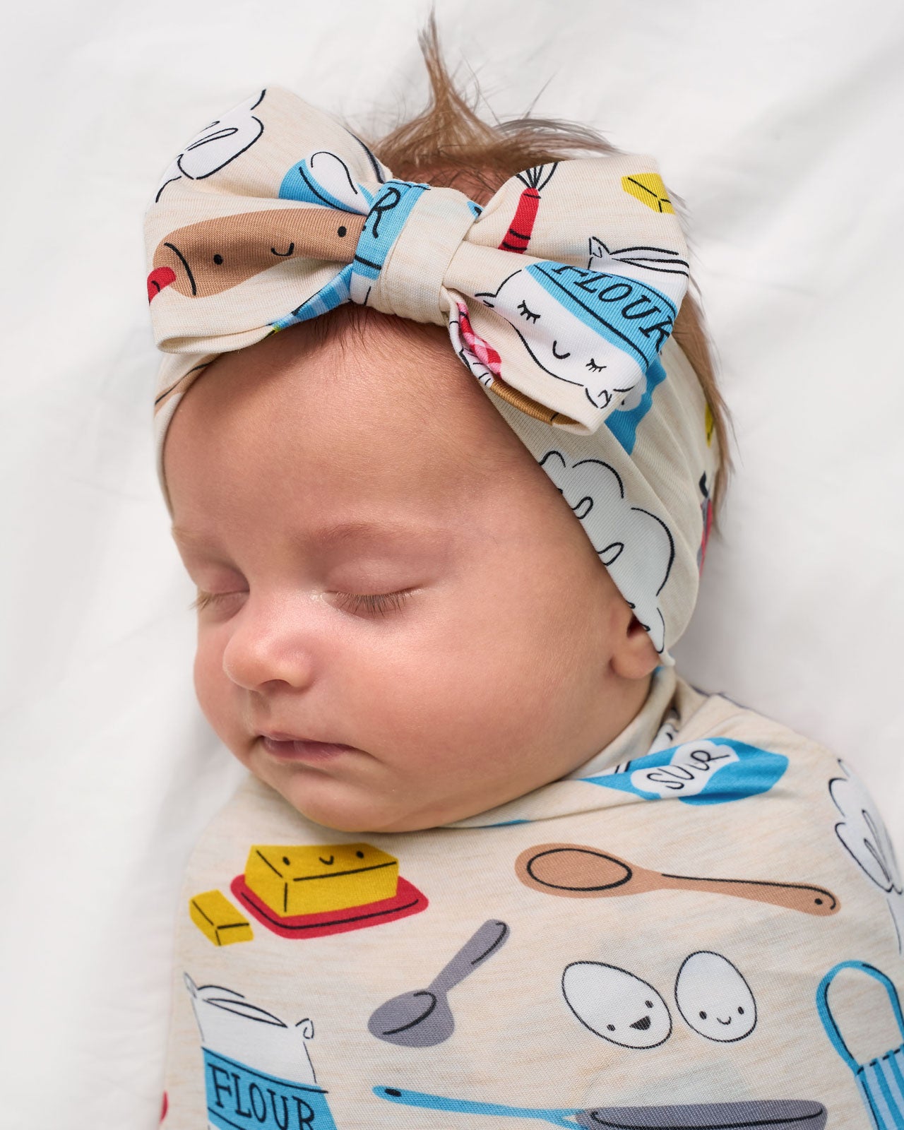 Little Chef Swaddle & Luxe Bow Headband Set - Image 2