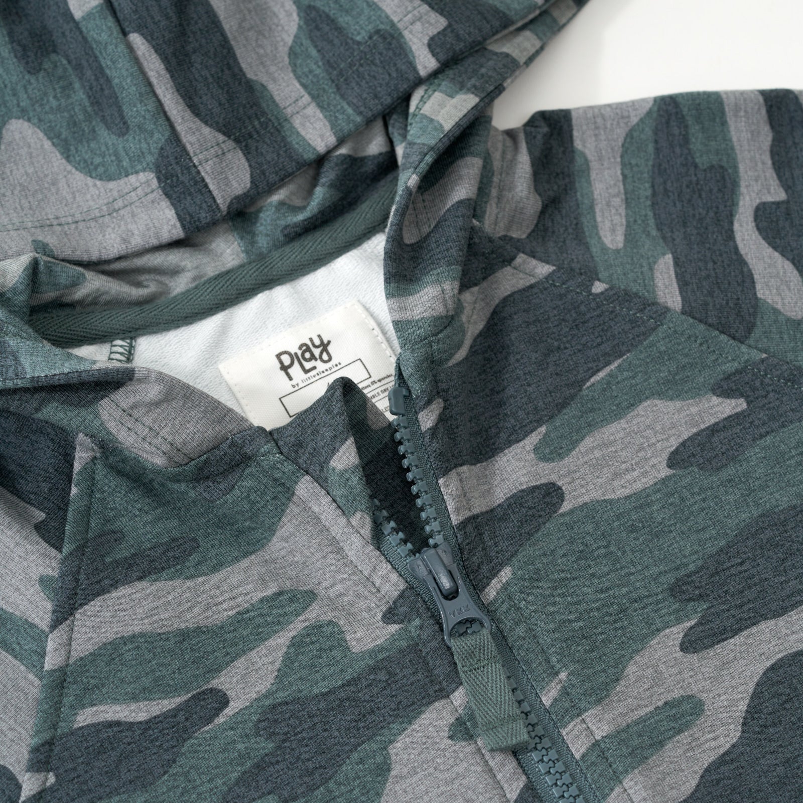 Vintage Camo Zip Hoodie - Image 4