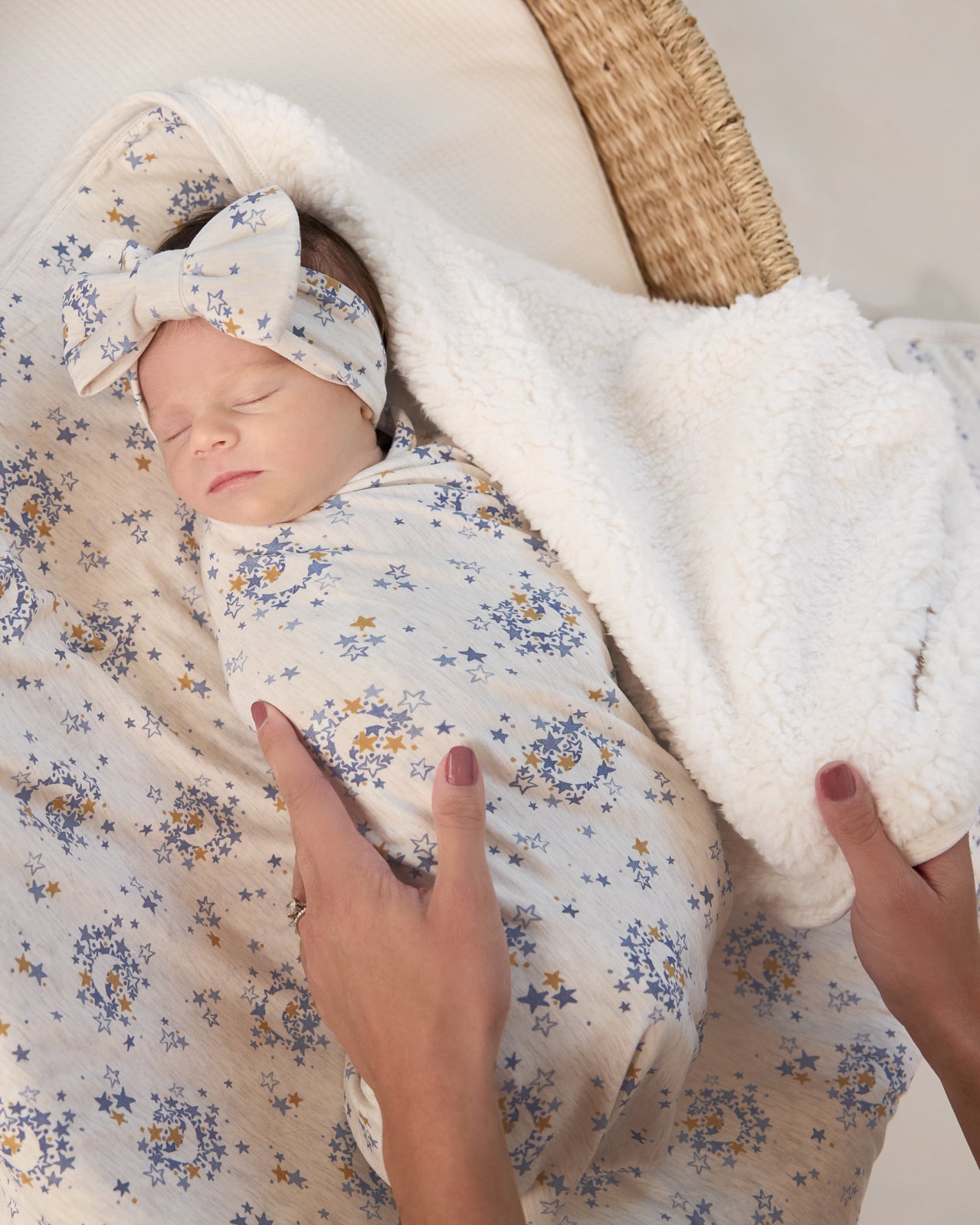 Lullaby Sky Mini Cloud Blanket® - Image 4