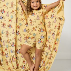 Disney Playtime With Pooh Large Cloud Blanket?