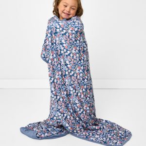 Petite Petals Large Cloud Blanket?