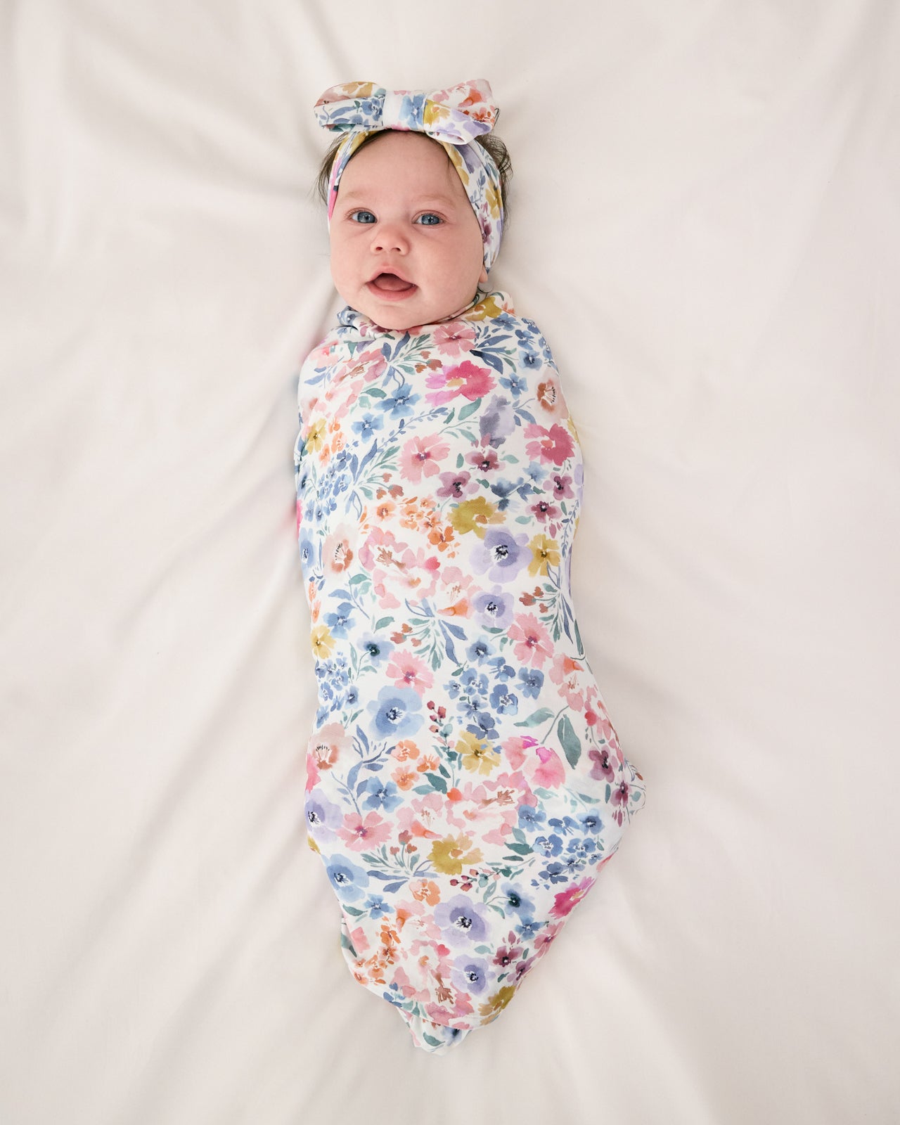 Tiny Blooms Swaddle & Luxe Bow Headband Set - Image 4