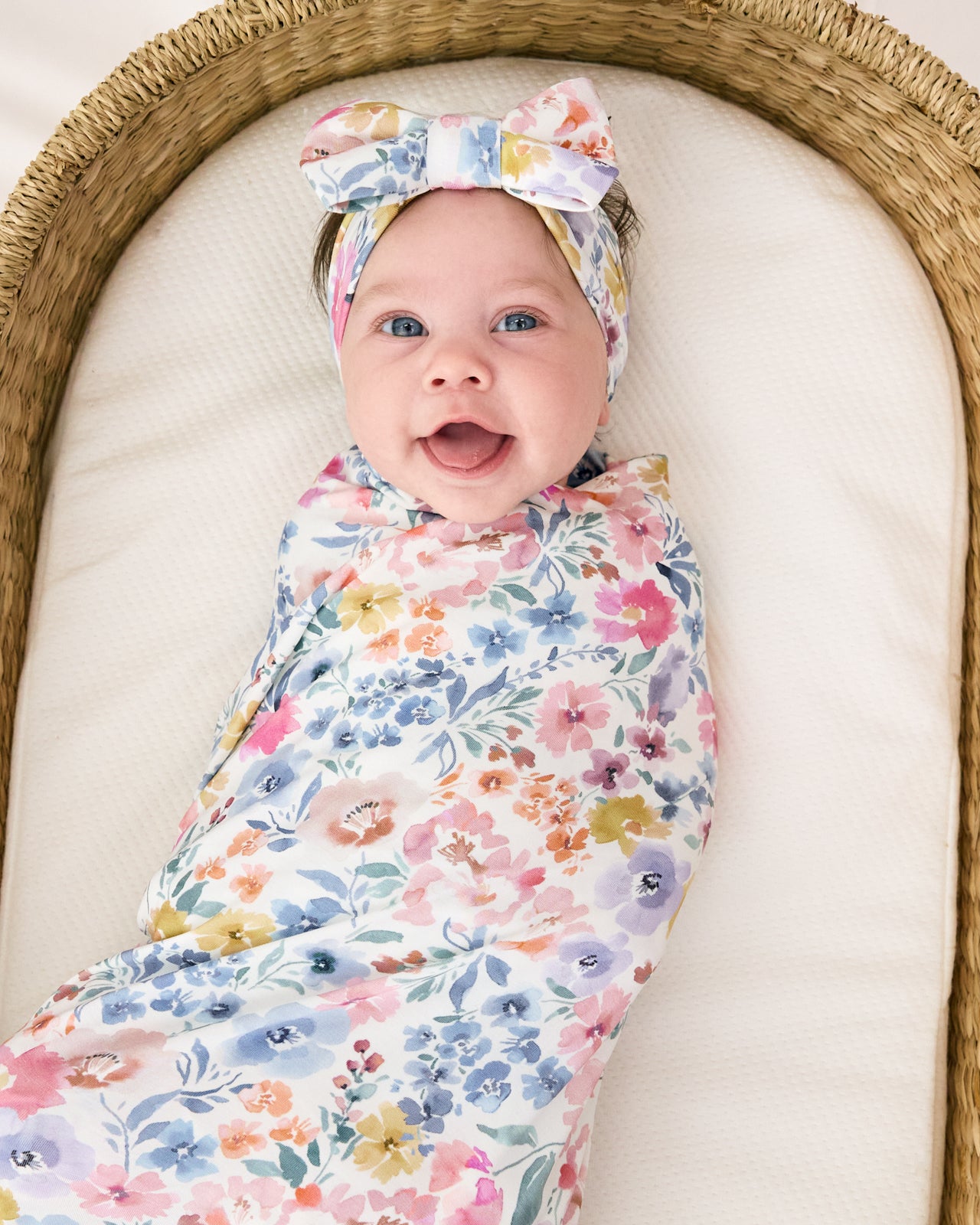 Tiny Blooms Swaddle & Luxe Bow Headband Set - Image 3