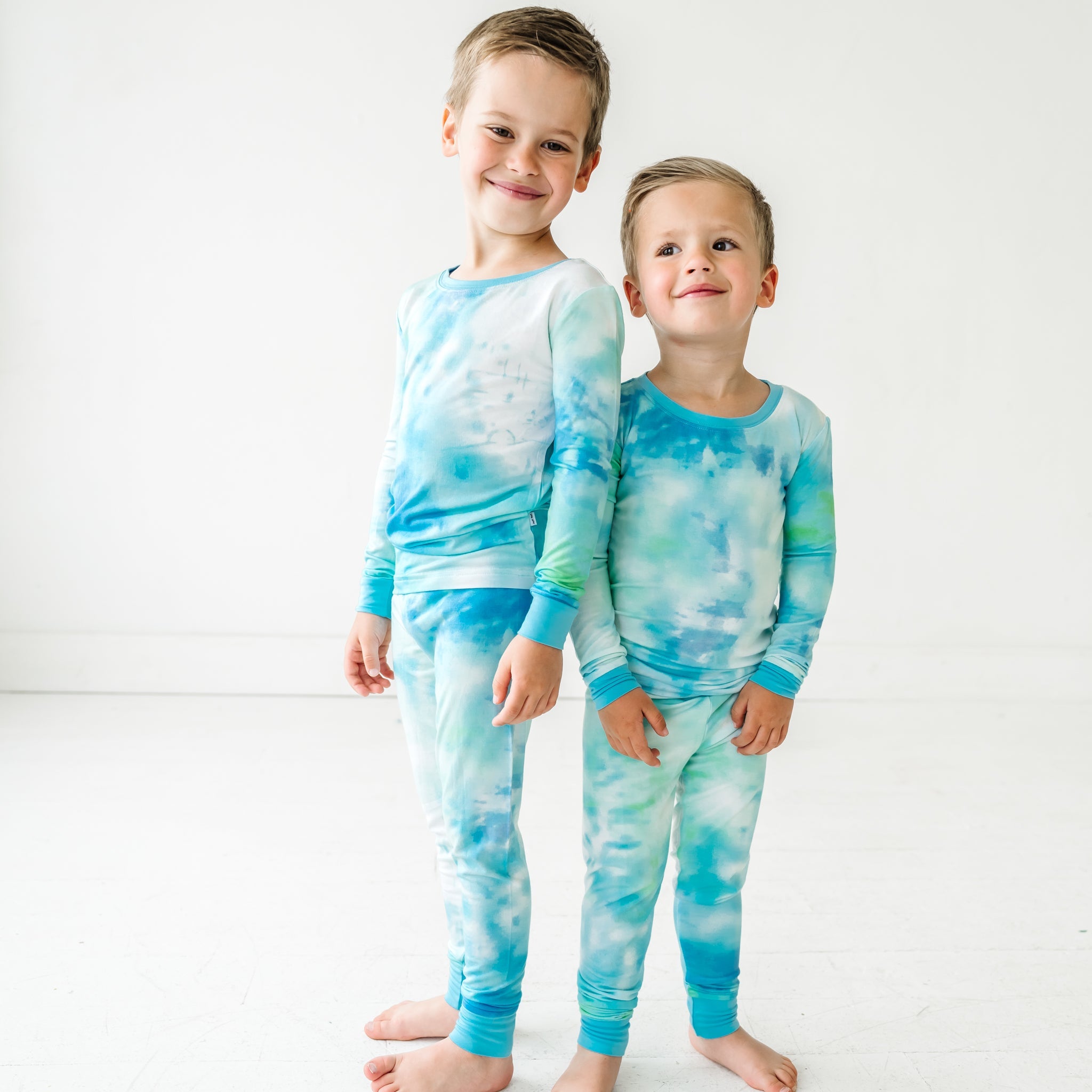Tidepool Watercolor Two-Piece Pajama Set - Image 2