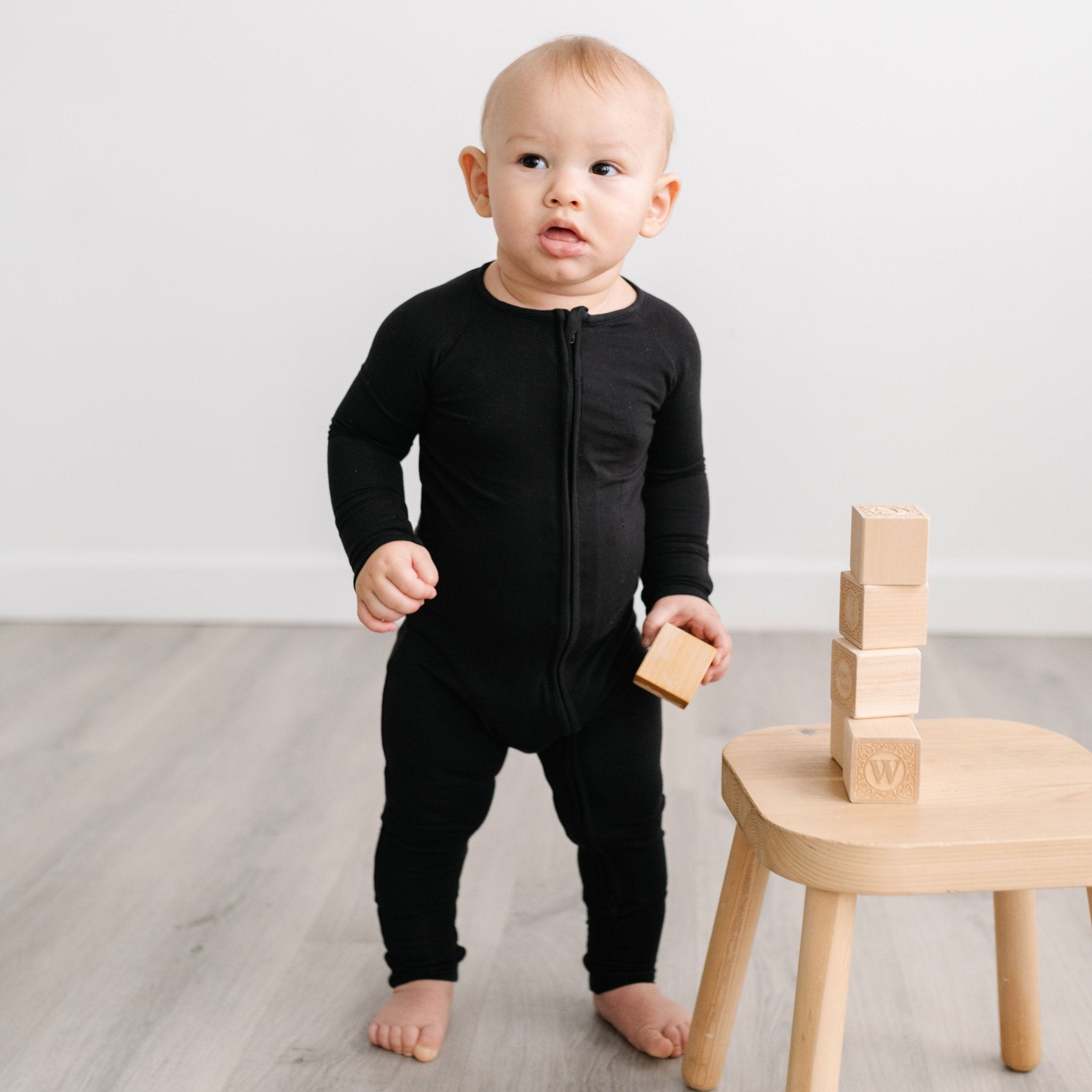 Black Zippy - Image 3